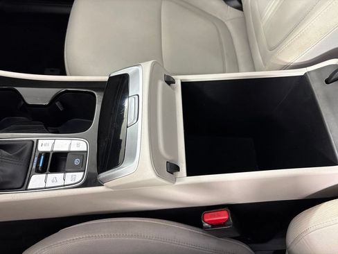 Used 2025 Hyundai Tucson SEL FWD image 42