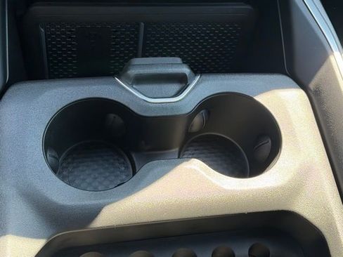 New 2026 RAM 1500 4x4 Crew Cab image 39