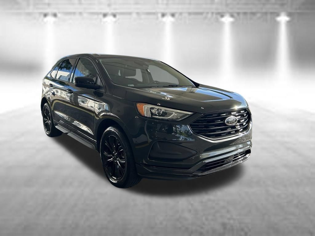Used 2024 Ford Edge SE w/ Black Appearance Package AWD/4WD image 2