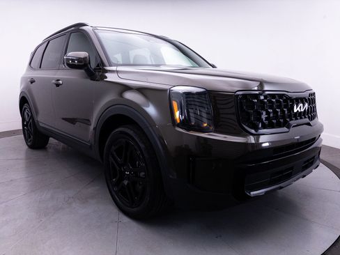 Certified 2024 Kia Telluride EX X-Line AWD/4WD image 15