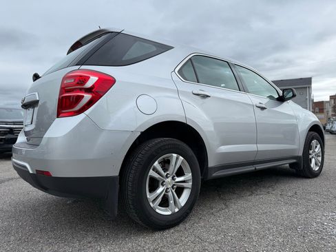 Used 2017 Chevrolet Equinox LS FWD image 7