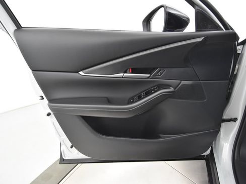 Certified 2025 MAZDA CX-30 AWD 2.5 S w/ Select Sport Pkg image 20