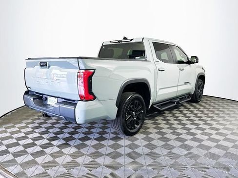 Used 2025 Toyota Tundra Limited AWD/4WD image 8