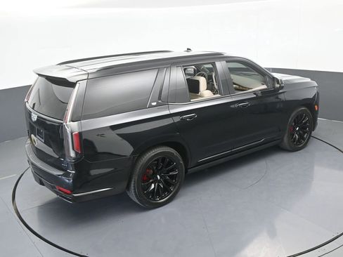 Used 2021 Cadillac Escalade Sport Platinum w/ LPO, ONYX Package image 76