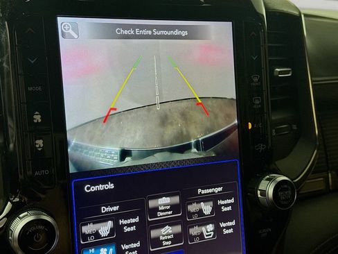Used 2019 RAM 1500 Limited AWD/4WD image 14