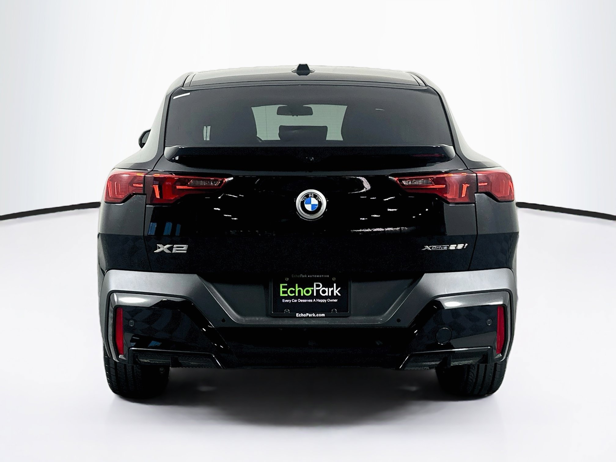 Used 2026 BMW X2 xDrive28i AWD/4WD image 7
