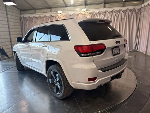 Used 2015 Jeep Grand Cherokee Altitude image 7