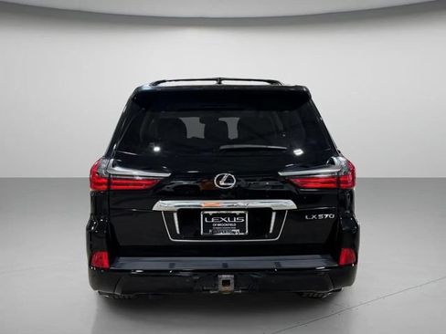 Used 2019 Lexus LX 570 4WD w/ Luxury Package image 5