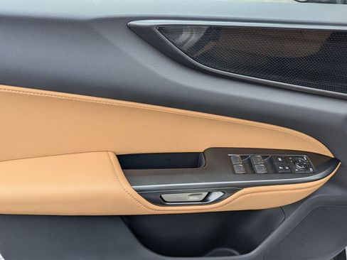 Certified 2025 Lexus NX 350 AWD image 13