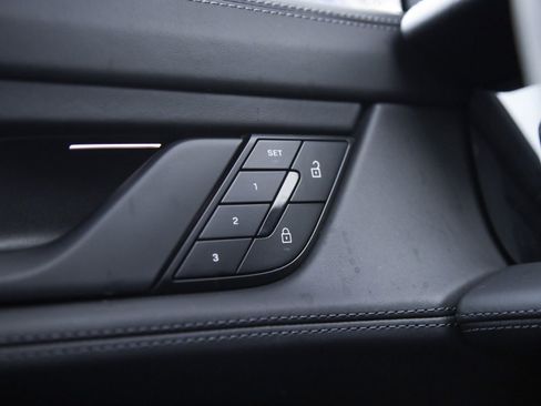 Certified 2025 Porsche Taycan GTS AWD/4WD image 19