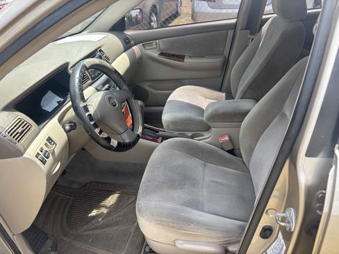 Used 2006 Toyota Corolla LE FWD image 11