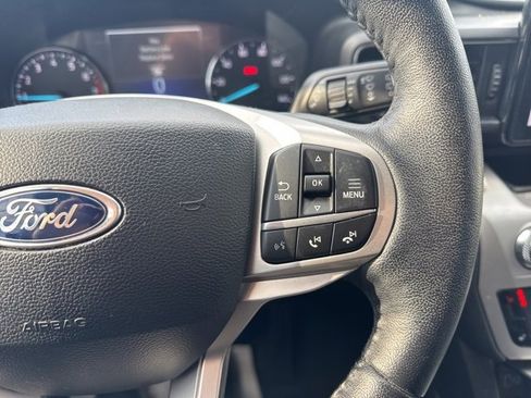 Used 2022 Ford Explorer XLT w/ Equipment Group 202A image 26