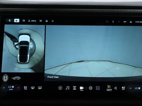 Used 2024 Rivian R1S Adventure AWD/4WD image 34