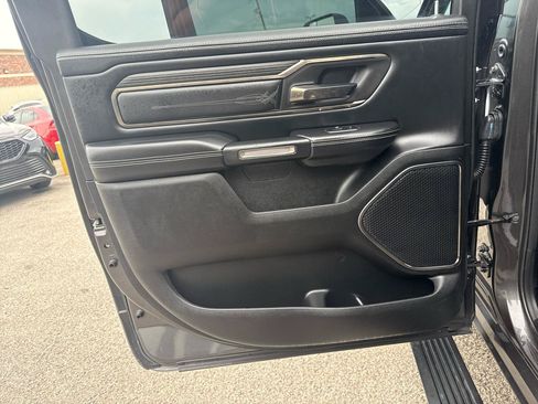 Used 2019 RAM 1500 Limited w/ Advanced Safety Group AWD/4WD image 17