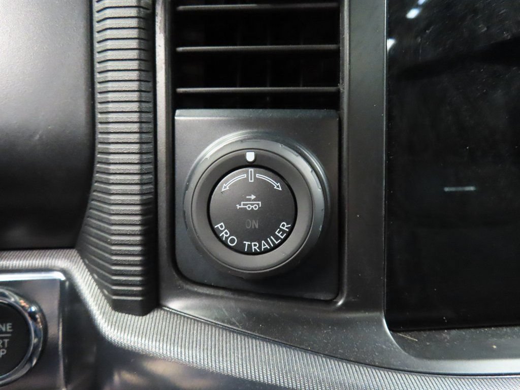 Used 2025 Ford F150 Platinum w/ FX4 Off-Road Package AWD/4WD image 49
