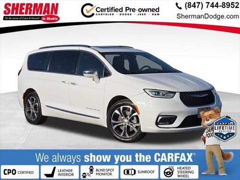 Certified 2022 Chrysler Pacifica Pinnacle AWD/4WD image 1