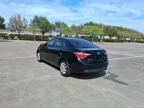 Used 2014 Toyota Corolla LE image 4