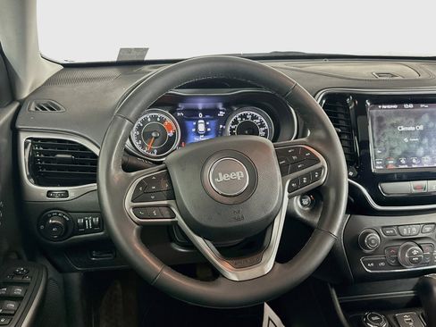 Used 2022 Jeep Cherokee Limited w/ Elite Package AWD/4WD image 18