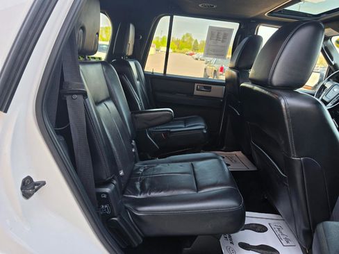 Used 2015 Ford Expedition Limited w/ Equipment Group 301A AWD/4WD image 16
