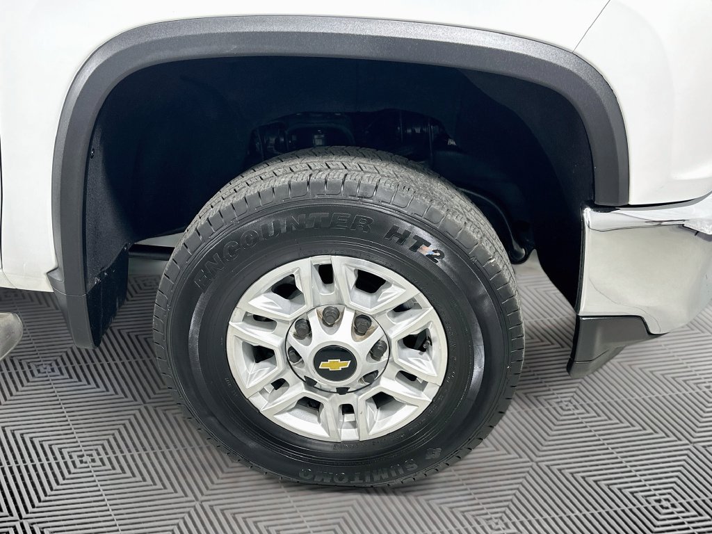 Used 2021 Chevrolet Silverado 2500 LT w/ Convenience Package AWD/4WD image 19