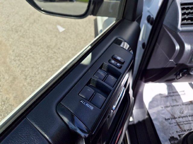 Used 2023 Toyota 4Runner TRD Off-Road AWD/4WD image 16