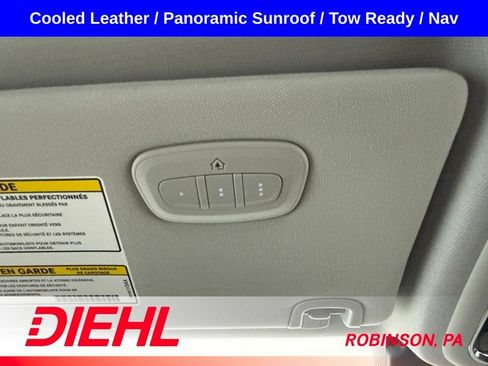 Used 2022 Jeep Cherokee Trailhawk w/ Sun, Sound & Nav Group AWD/4WD image 40