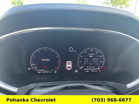 Used 2023 Acura MDX SH-AWD w/ Technology Package image 9