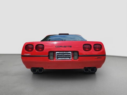 Used 1990 Chevrolet Corvette ZR-1 RWD image 5