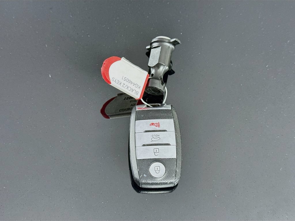 Used 2019 Kia Sorento EX w/ EX Touring Package AWD/4WD image 43