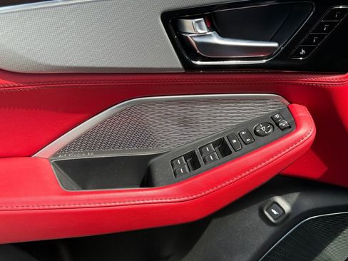 Used 2023 Acura MDX A-Spec image 11