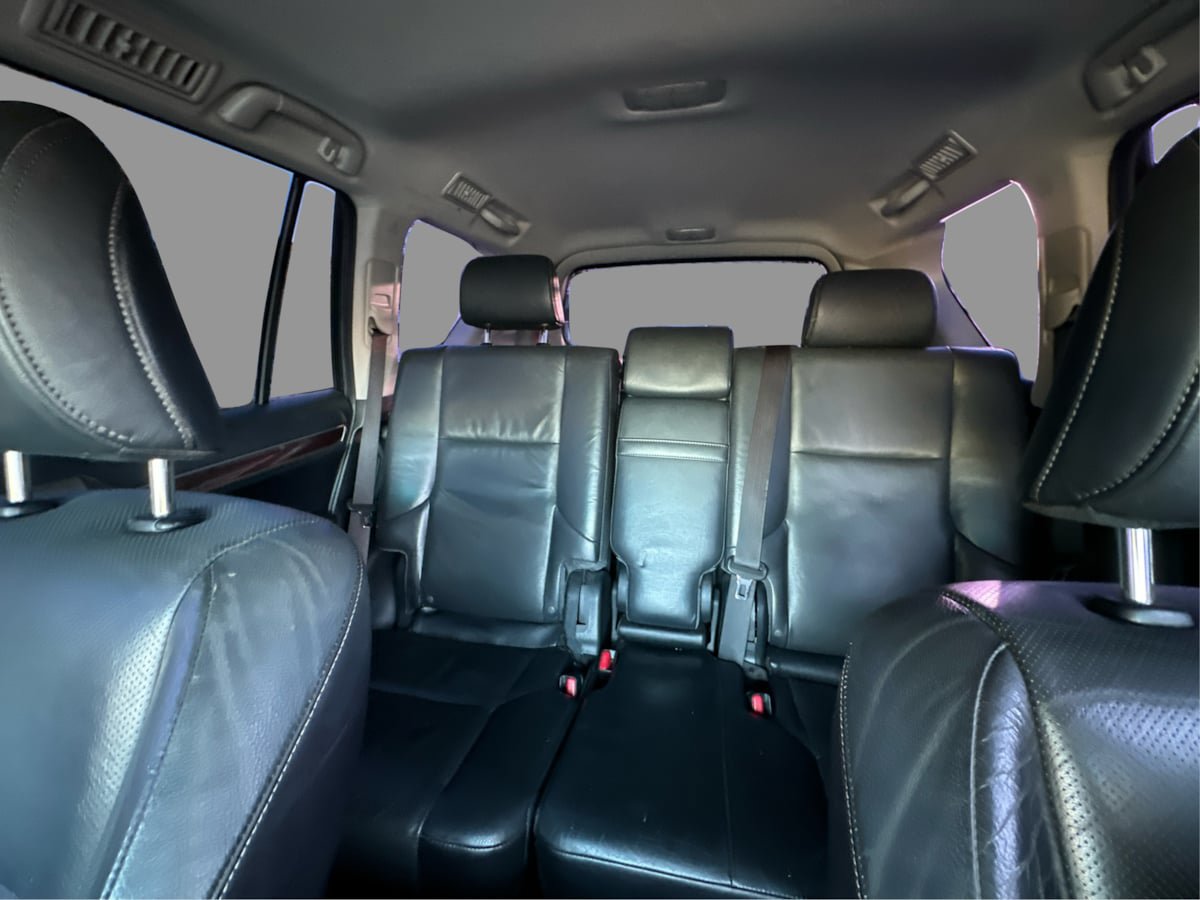 Used 2017 Lexus GX 460 Premium w/ Premium Package AWD/4WD image 36