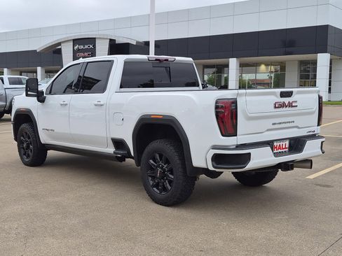 Certified 2024 GMC Sierra 2500 AT4 w/ AT4 Premium Plus Package AWD/4WD image 5