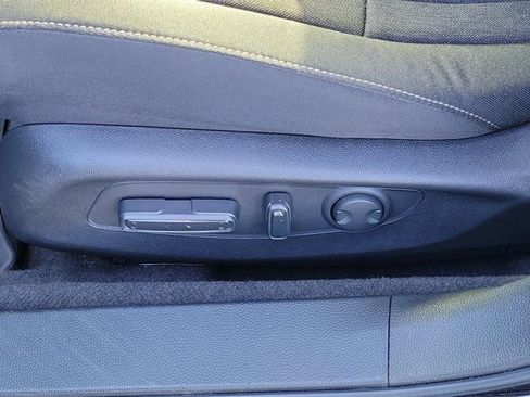 Certified 2025 Honda Accord SE image 18