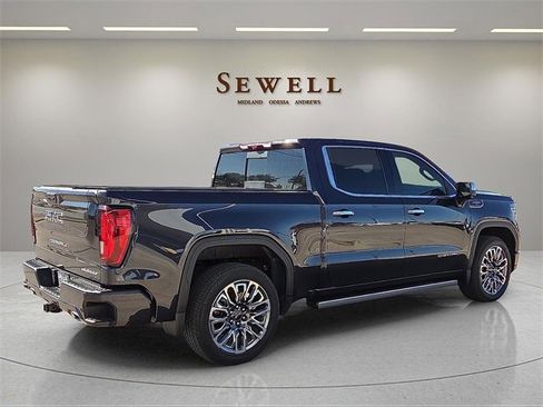 Used 2025 GMC Sierra 1500 Denali Ultimate image 4