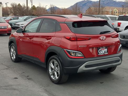 Used 2022 Hyundai Kona SEL w/ Cargo Package image 8