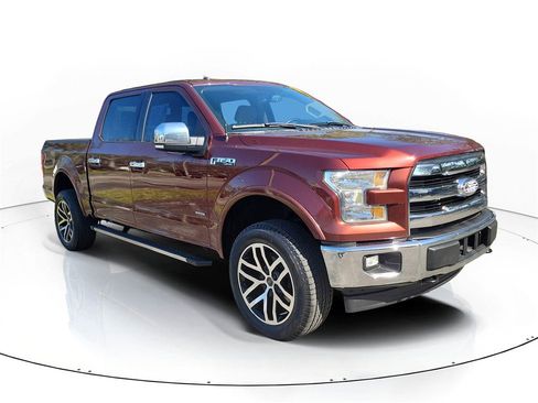 Used 2017 Ford F150 Lariat image 4