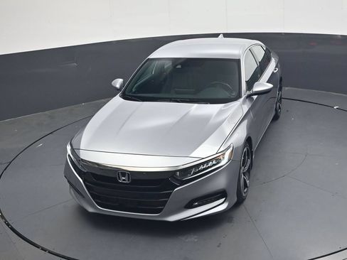 Used 2018 Honda Accord Sport image 32