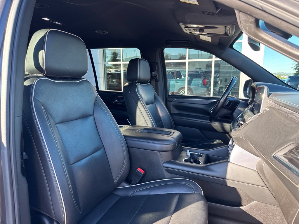 Used 2021 GMC Yukon SLT RWD image 16