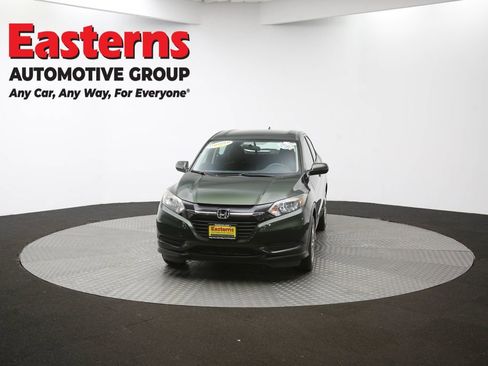 Used 2018 Honda HR-V LX image 60