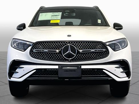 New 2026 Mercedes-Benz GLC 300 4MATIC image 2