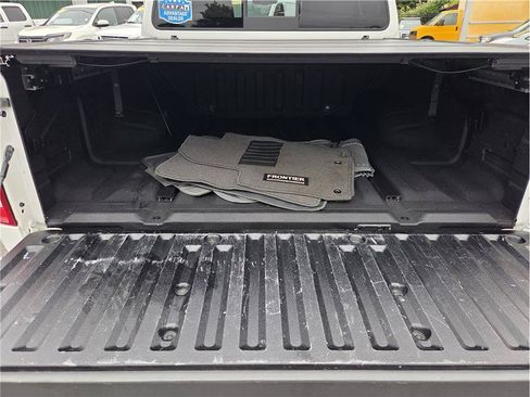 Used 2021 Nissan Frontier SV w/ Midnight Edition Floor Mats RWD image 41