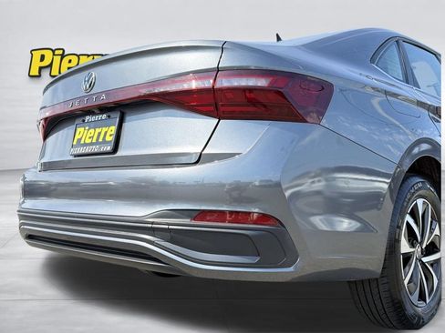 Used 2025 Volkswagen Jetta S FWD image 25