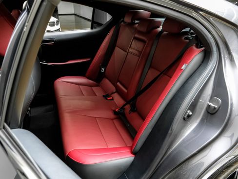 Used 2024 Lexus IS 300 w/ Comfort Package image 40