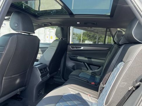 New 2026 Volkswagen Atlas Cross Sport SEL Premium R-Line AWD/4WD image 23