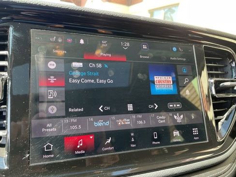 Certified 2022 Dodge Durango GT image 24