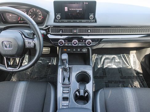 Used 2025 Honda Civic Sport image 13