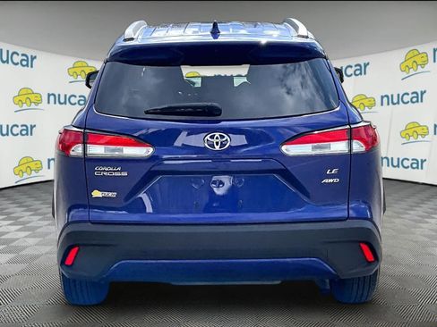 Used 2024 Toyota Corolla Cross LE image 5