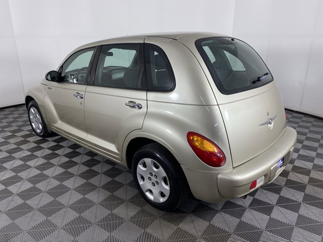 Used 2005 Chrysler PT Cruiser FWD image 5