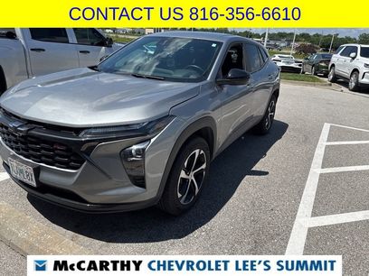 Used 2025 Chevrolet Trax RS w/ Driver Confidence Package