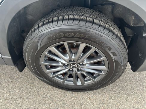 Used 2020 MAZDA CX-5 Touring image 5
